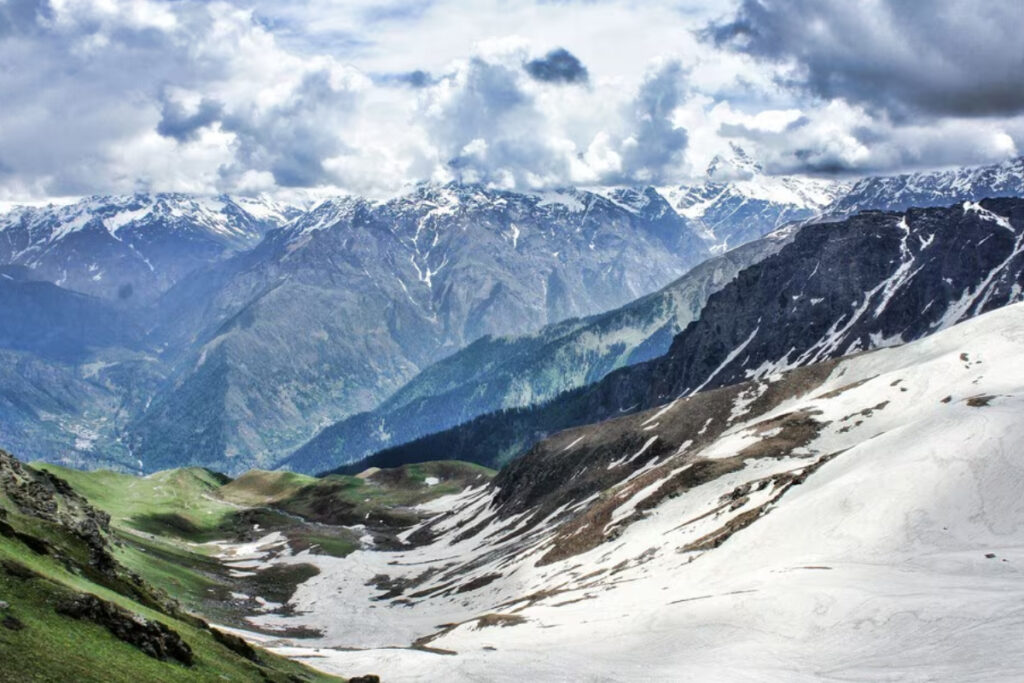 Sar Pass Trek 5 Night 6 Days