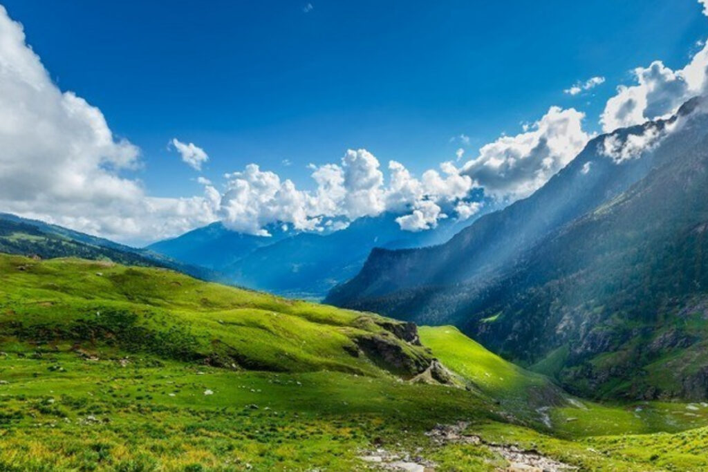 Tirthan Valley Trek Package 5 Night 6 Days